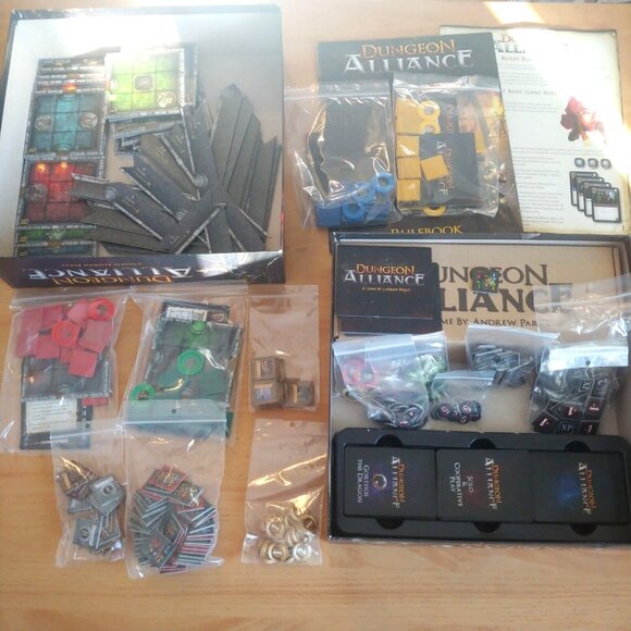Dungeon Alliance & Champions & Adventure Pack Expansions Quixotic G Board Game‎ - Picture 7 of 12